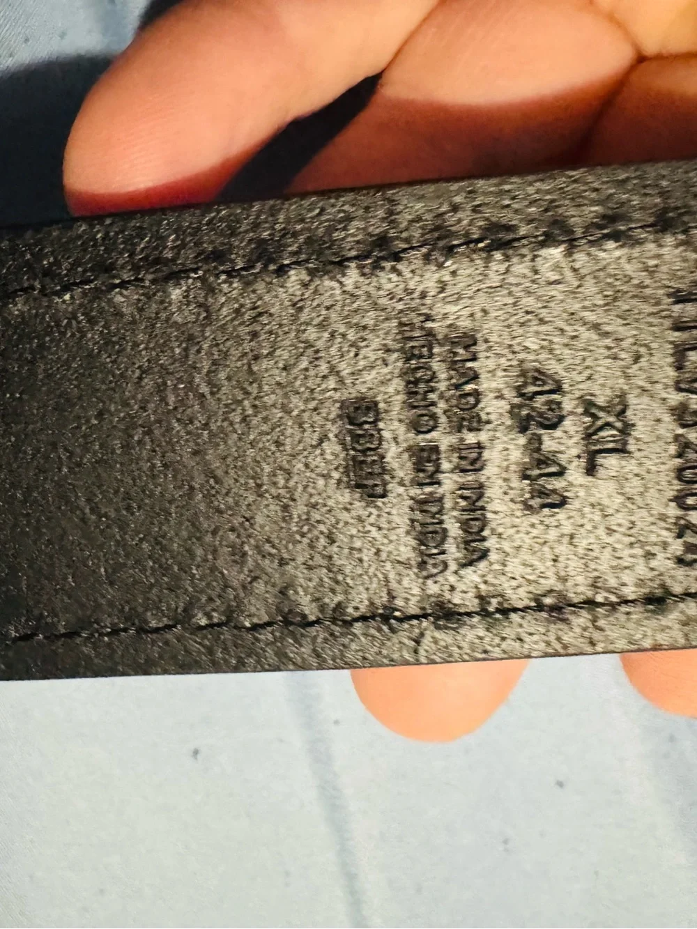 Black Leather Men's Belt with Metal Buckle Size 42-44